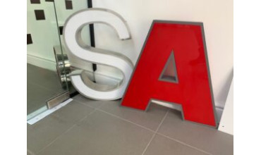 Akrilne  črke & številke